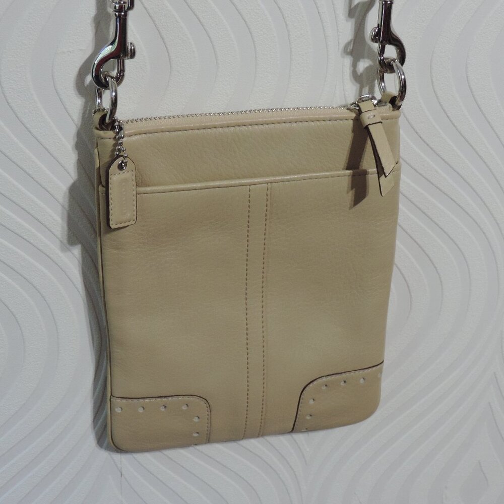 COACH Leatherware Beige Slim North South Crossbody w/wide Strap & hangtag